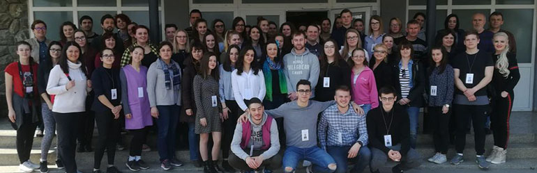 Dan zamijenjenih uloga