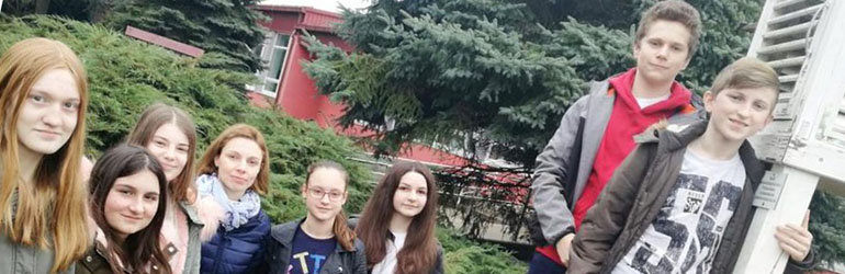 Mali meteorolozi svaki dan mjere temperaturu