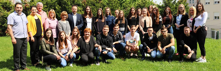 „Svaki treći učenik plasirao se na neko natjecanje”