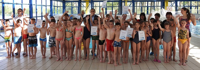 Uspješno završili školu plivanja