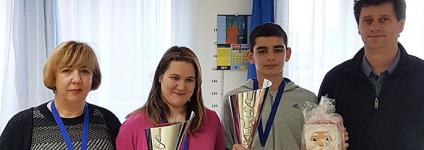 Školski portal: Tea prva, Ivan drugi!