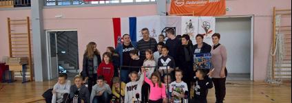 Školski portal: Najbolje su  'Alkarice' – Nina CARATAN i Antonia ŠORE  