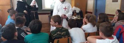 Školski portal: Povijest u slikama