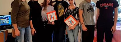 Školski portal: Načelnik otvorio novu informatičku učionicu i čestitao robotičarima